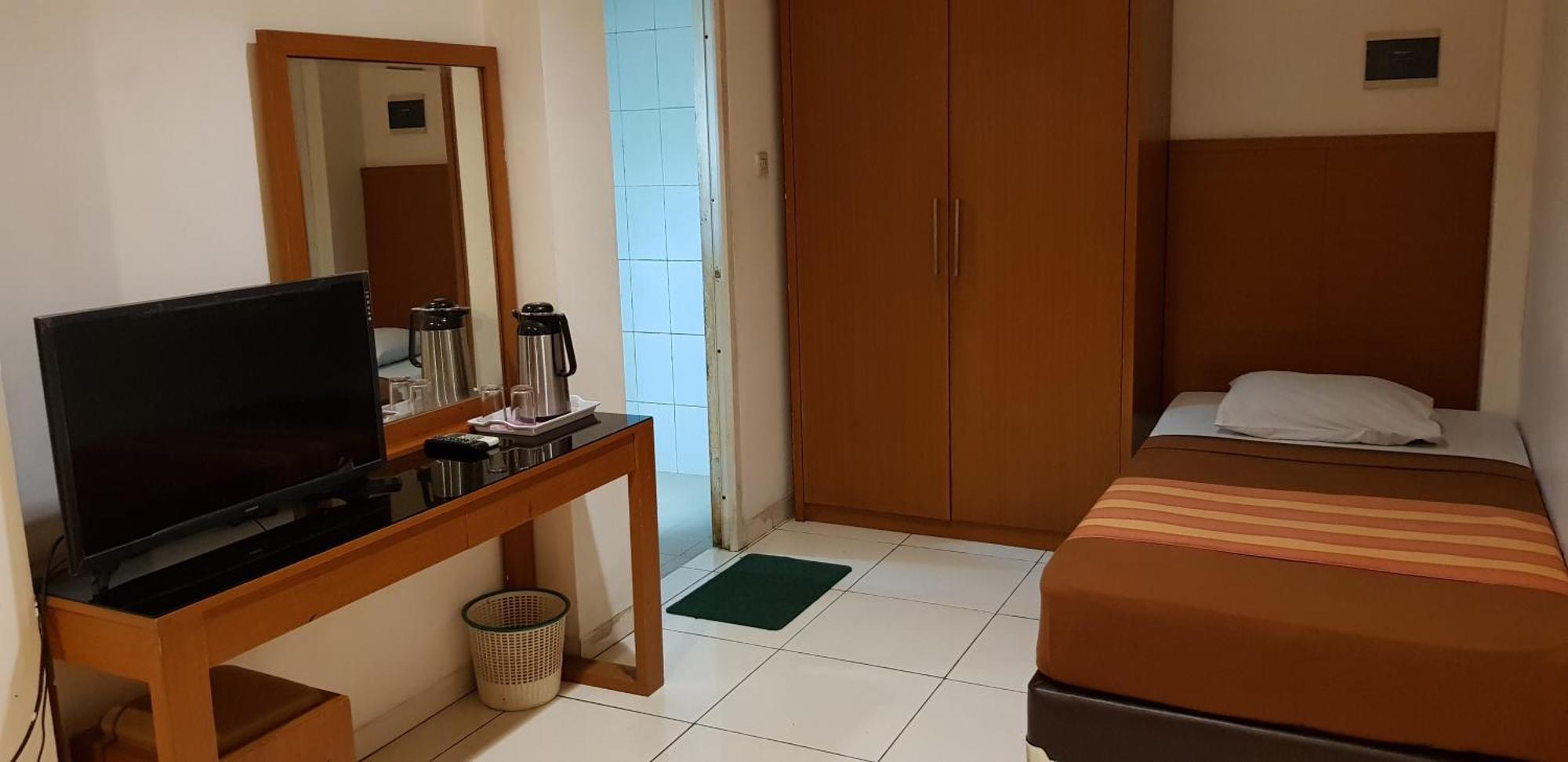 Hotel Dequr Jakarta Kota Room photo